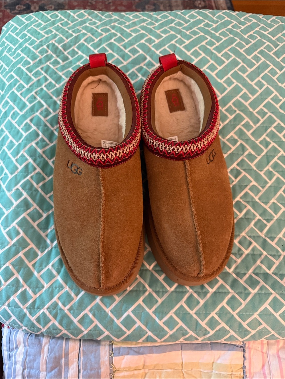 UGG Platform Tazz